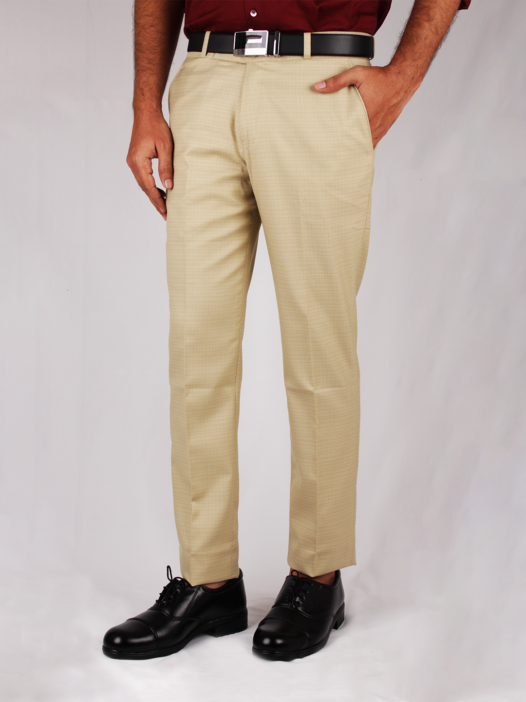 Buy online Brown Solid Flat Front Formal Trouser from Bottom Wear for Men  by Hangup for ₹859 at 46% off | 2024 Limeroad.com